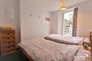 Photo 2- click for photo gallery